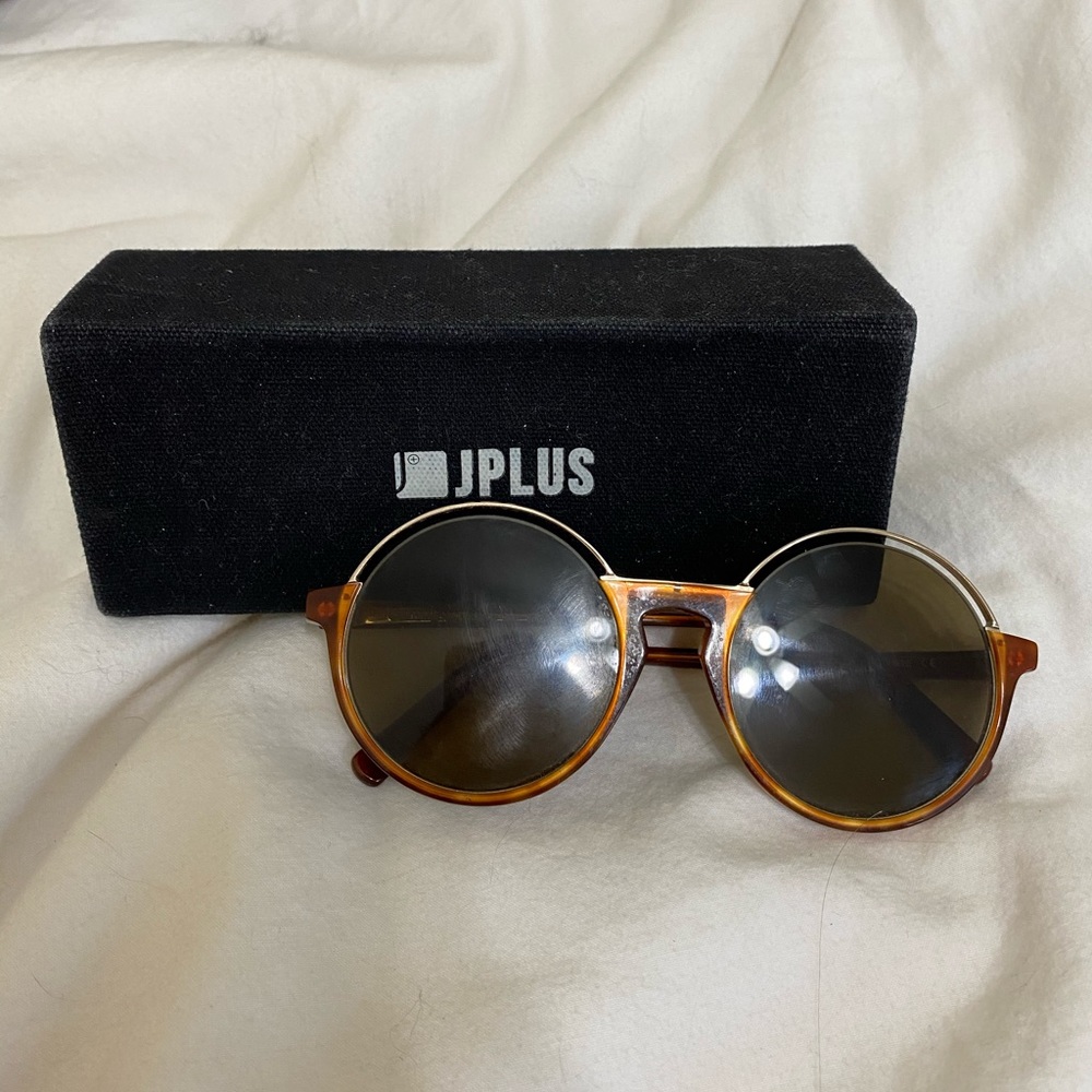 J Plus Sunglasses with case